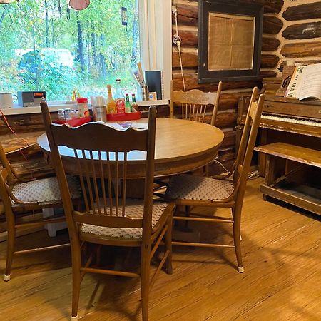 Trapper John'S Cabin & Cottages タルキートナ エクステリア 写真